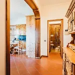 Διαμέρισμα Villa Dervio