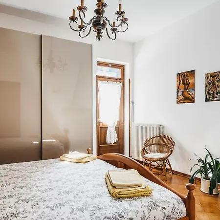 Villa Dervio * デルヴィオ